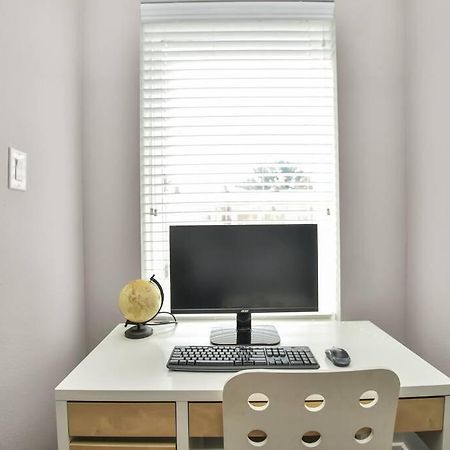Amazing Rooftop! Downtown Skyline Views!!! Sleeps 15 Houston Zewnętrze zdjęcie
