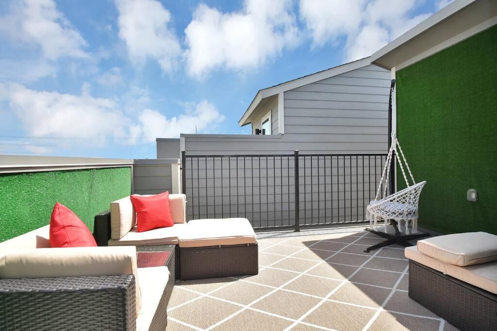 Amazing Rooftop! Downtown Skyline Views!!! Sleeps 15 Houston Zewnętrze zdjęcie