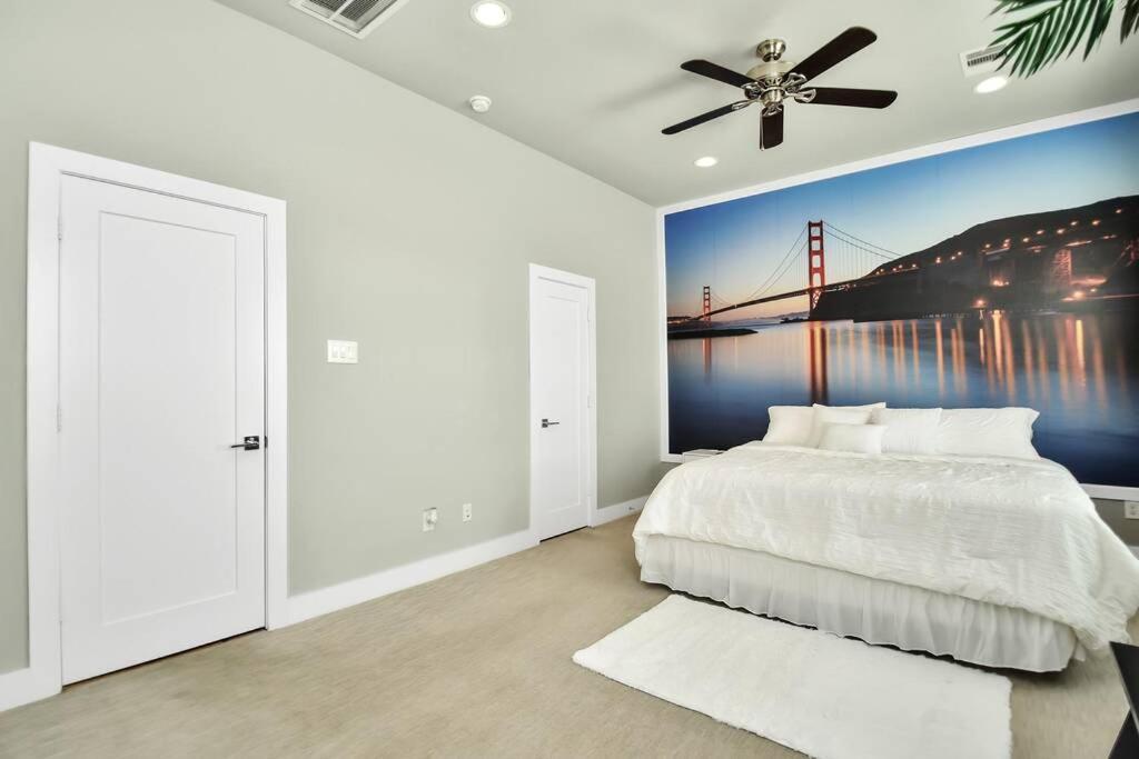 Amazing Rooftop! Downtown Skyline Views!!! Sleeps 15 Houston Zewnętrze zdjęcie