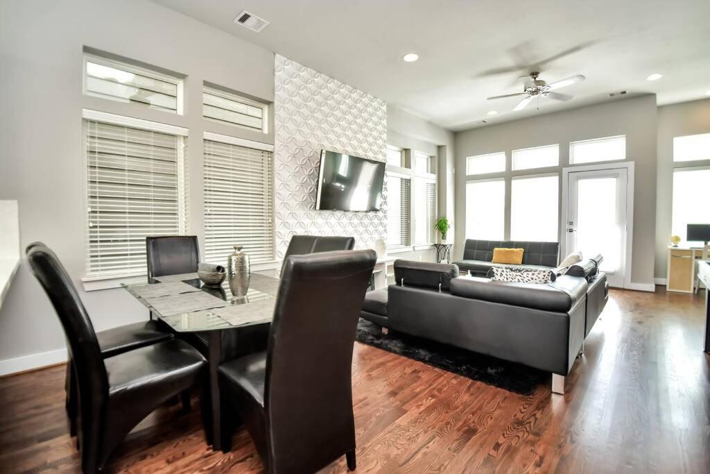 Amazing Rooftop! Downtown Skyline Views!!! Sleeps 15 Houston Zewnętrze zdjęcie